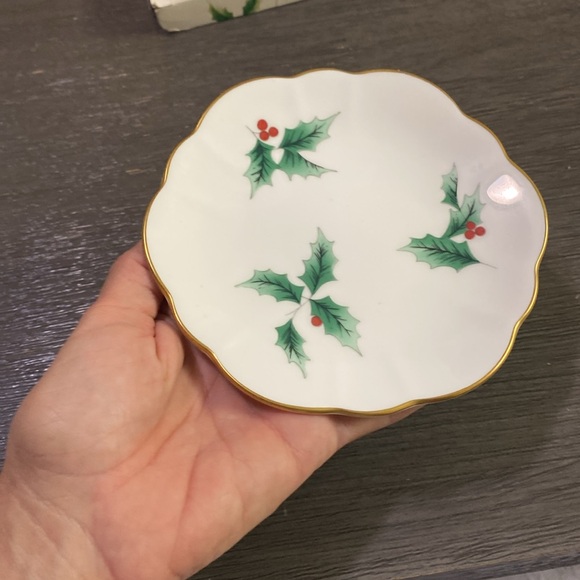 Mikasa ribbon holly canape plate - Picture 6 of 8